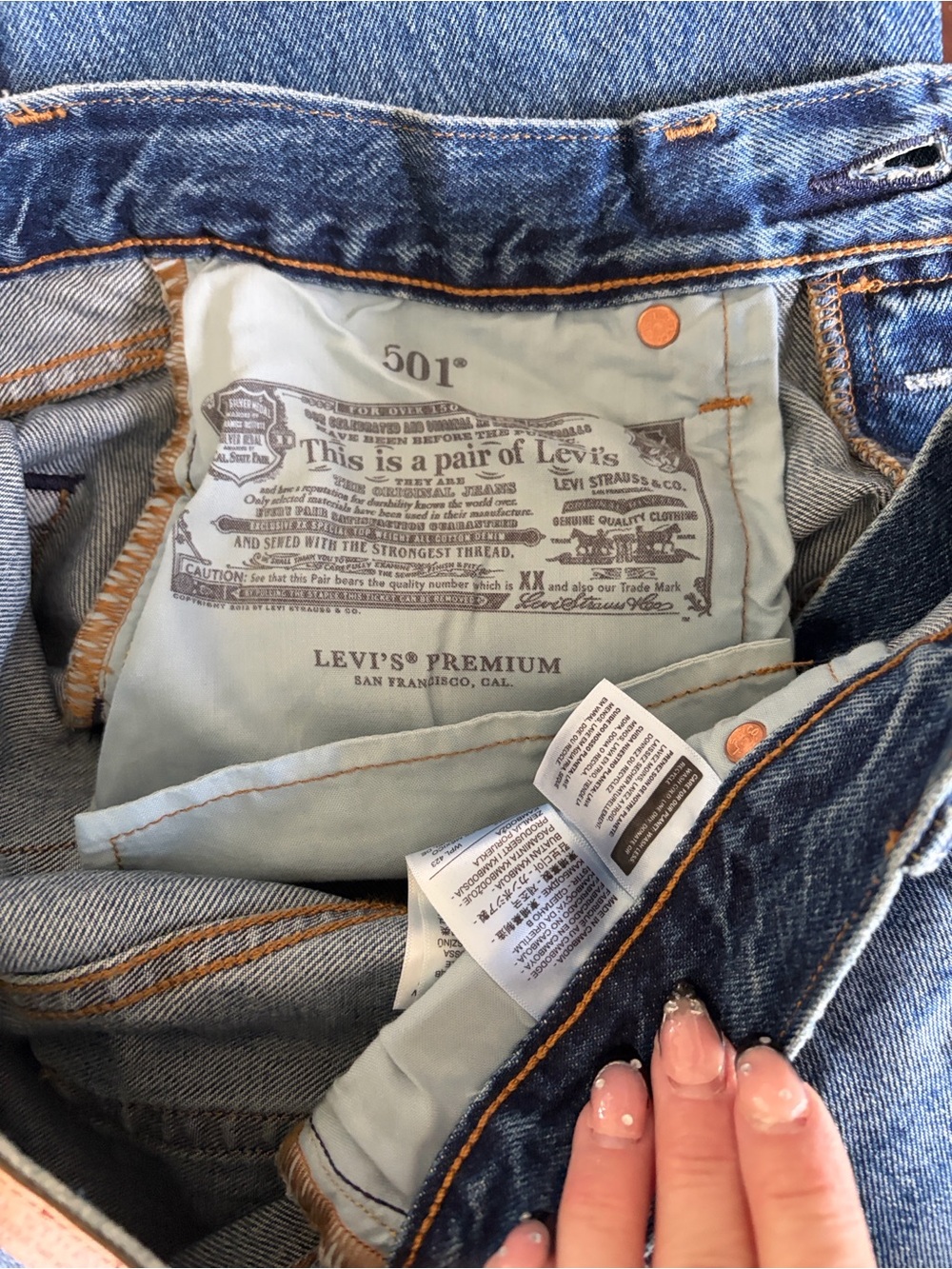 Levis 501 90’s Selvedge Denim Jeans Get on Board Medium Wash Size 30x30 NWT - Picture 12 of 14